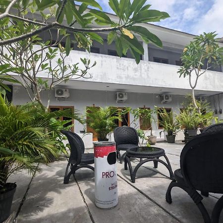 Rumah Pagar Merah Homestay Yogyakarta Dış mekan fotoğraf
