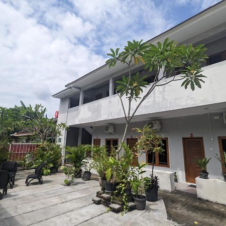 Rumah Pagar Merah Homestay Yogyakarta Dış mekan fotoğraf